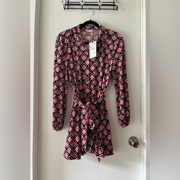 ZARA Pink Velvet Button-Down Long Sleeve Dress - Picture 4 of 12